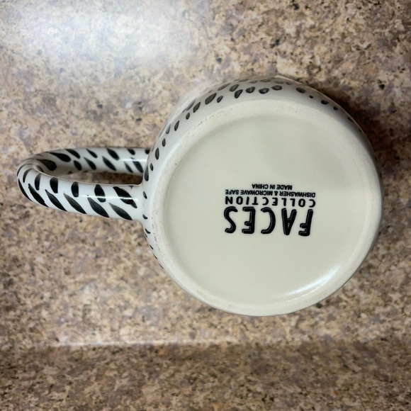 Faces collection coffee mug abstract, cute and great condition - Picture 5 of 5